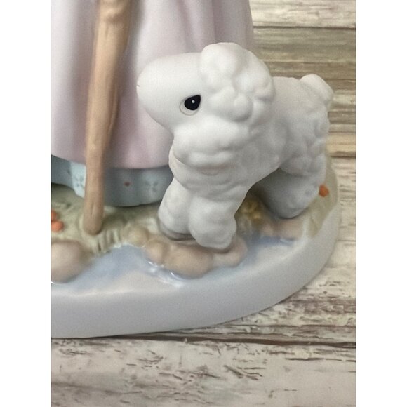 Precious Moments “Beside The Still Waters” – Four Seasons Series #129127 w/Box - Picture 9 of 14